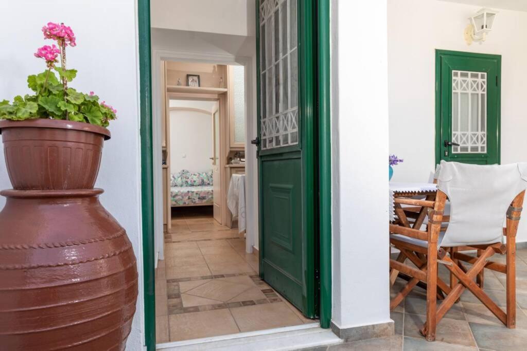 Δροσιά Villa Koronos Dış mekan fotoğraf